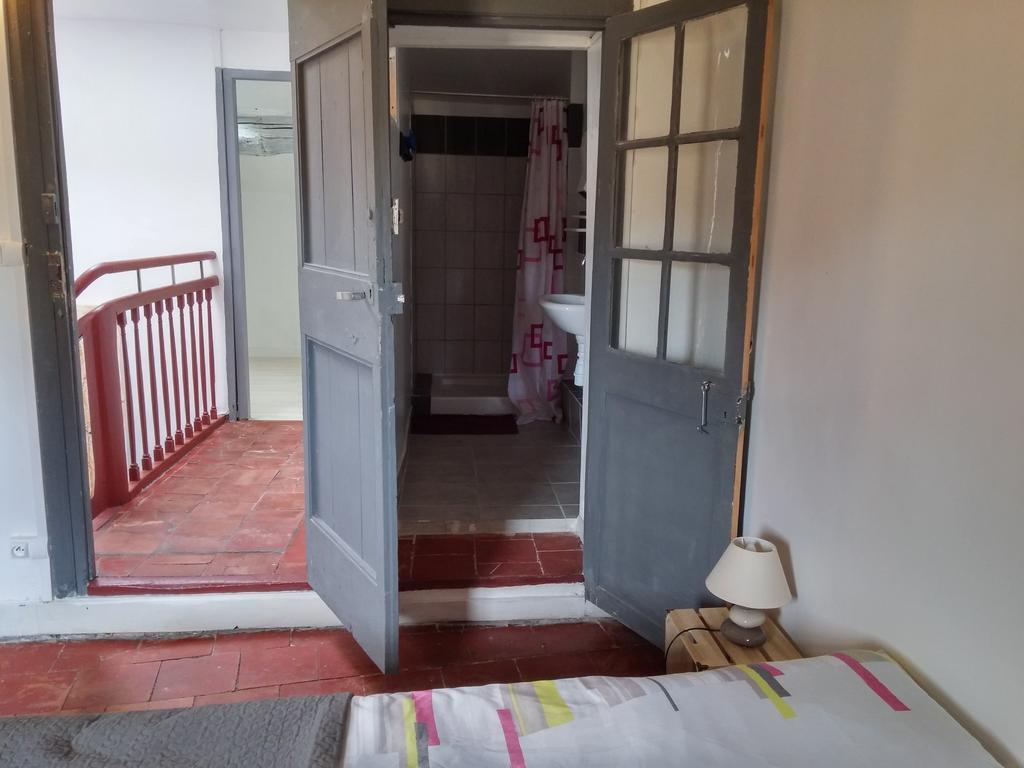 Appartements Cote Pont Vieux-Self Check-In Carcassonne Buitenkant foto
