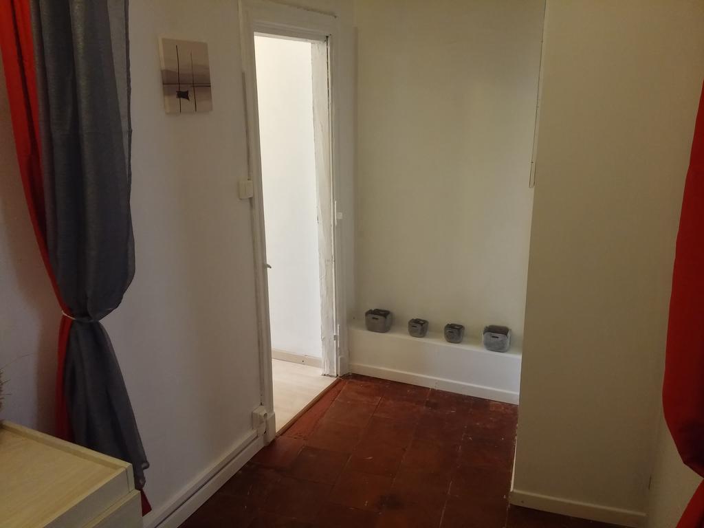 Appartements Cote Pont Vieux-Self Check-In Carcassonne Buitenkant foto
