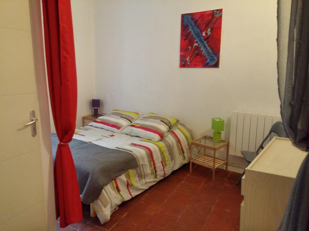 Appartements Cote Pont Vieux-Self Check-In Carcassonne Buitenkant foto