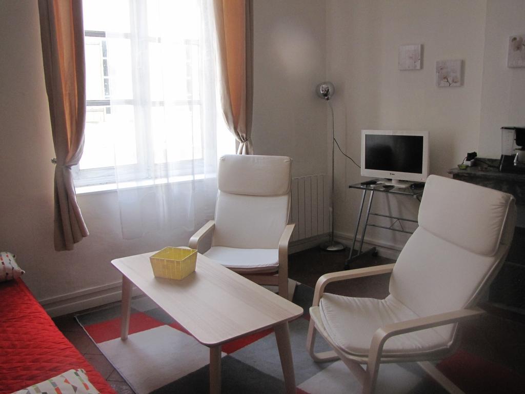 Appartements Cote Pont Vieux-Self Check-In Carcassonne Buitenkant foto